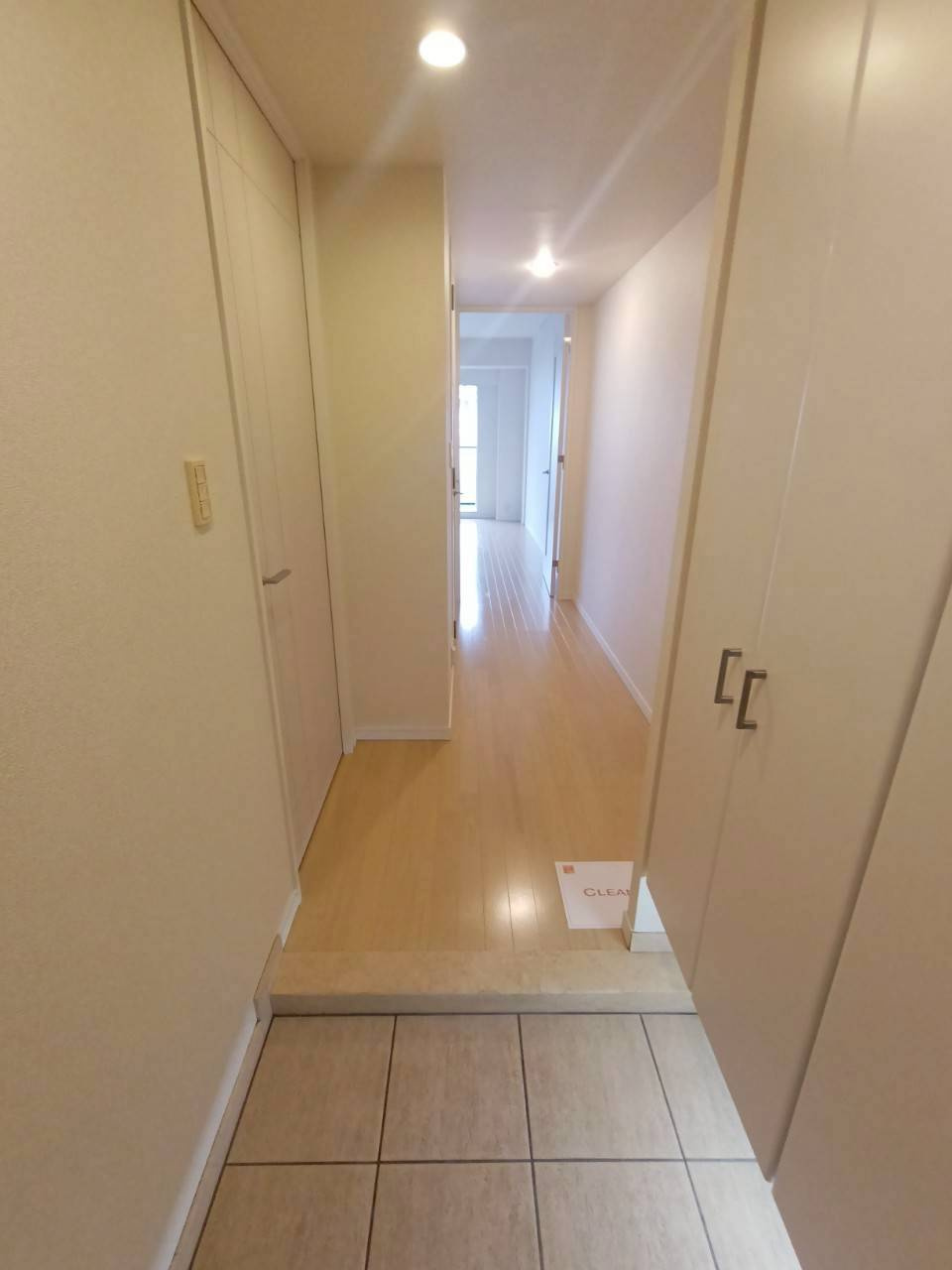 【玄関】