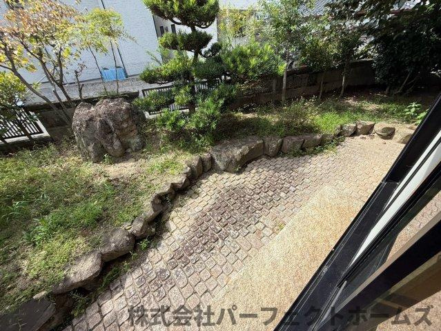 【庭】の画像