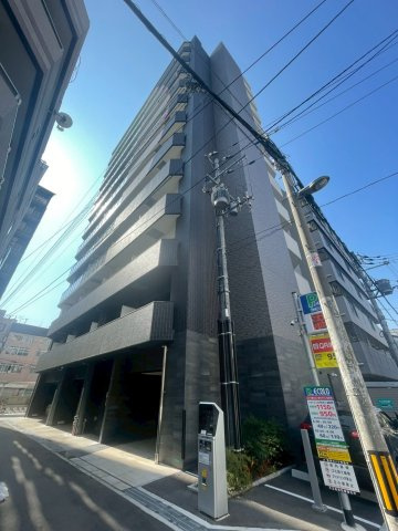 セレニテ難波ミラク壱番館の外観