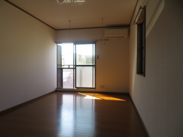 エトランス西庄の子供部屋