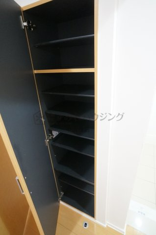 ラムール売布の収納