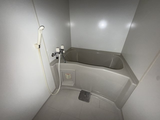 エトランス西庄の浴室