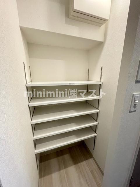 アーバネックス南森町WESTの収納