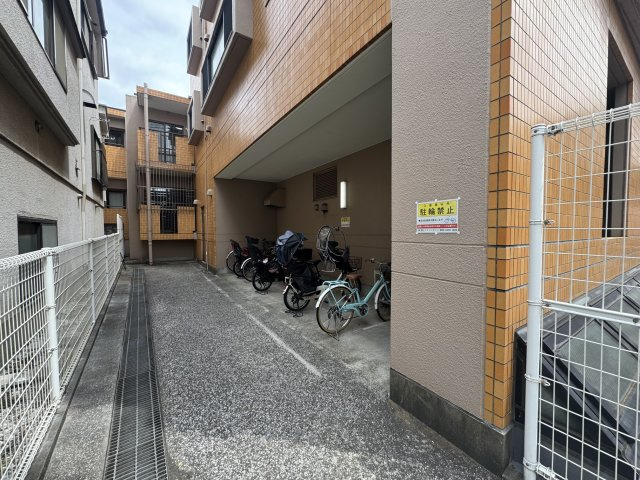 ふぁみーゆ戸越の駐車場