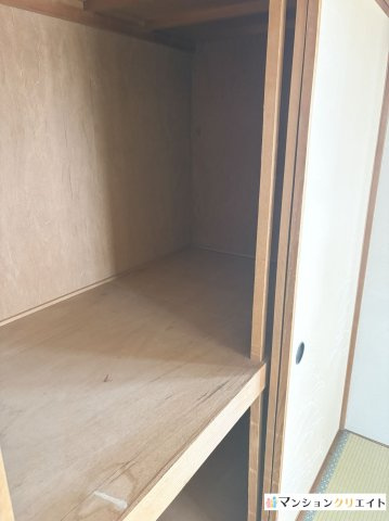 ダイアパレス西別院の収納|和室の押し入れ