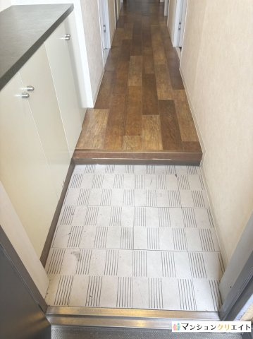 ダイアパレス西別院の玄関