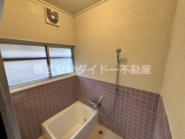 嘉穂郡桂川町大字土居の一戸建ての浴室