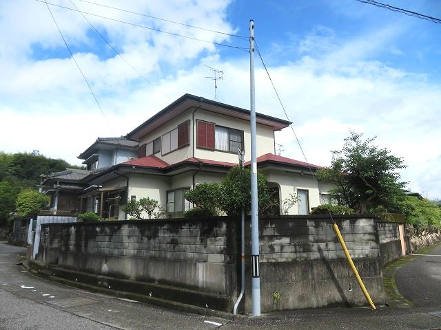 高知市南河ノ瀬町 中古戸建ての外観