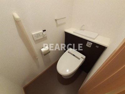 【トイレ】 | エスタシオン・桂川 | 清潔感のあるトイレです