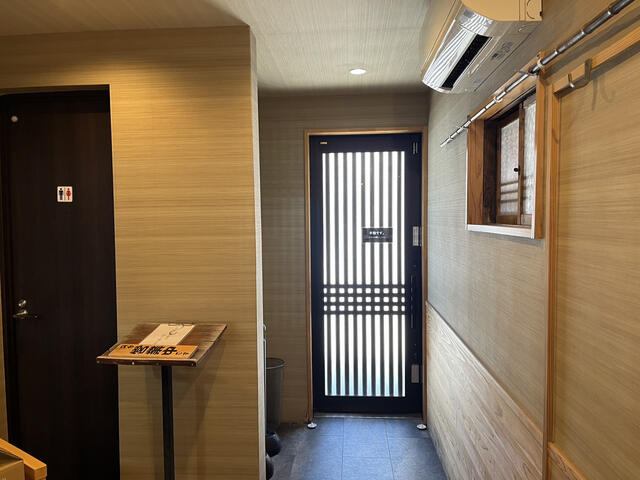 箱崎店舗の内装