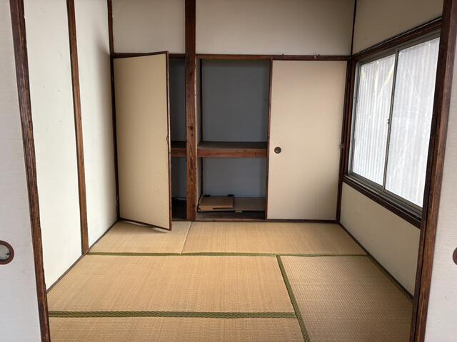 箱崎店舗の和室