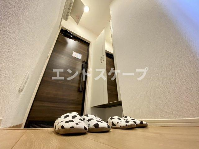 チェントロ・ピアッツァの玄関|高崎、前橋エリアのお部屋探しはエンドスケープまで！お客様の理想お聞かせ下さい♪