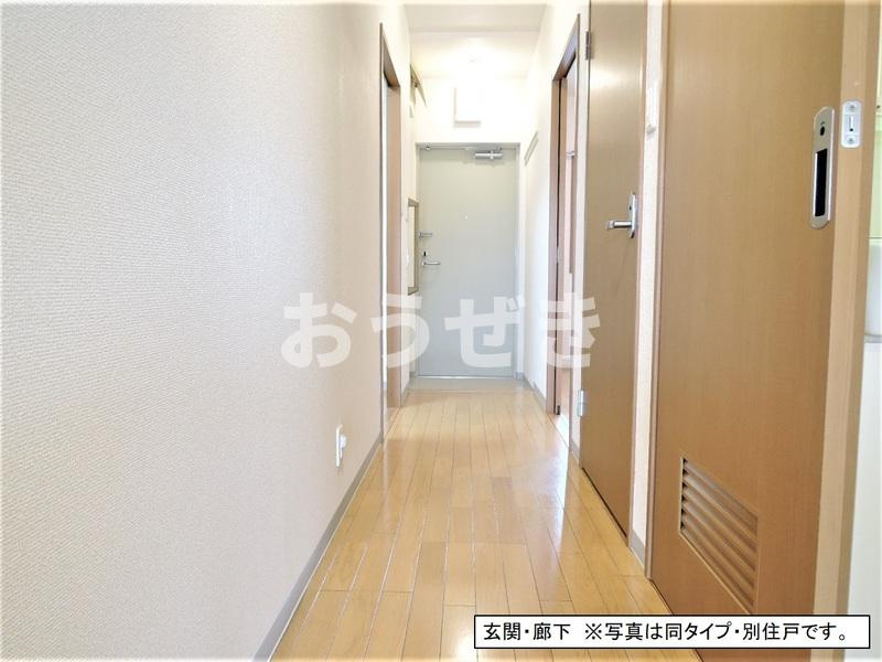 フロール川崎古市場　1番館の内装