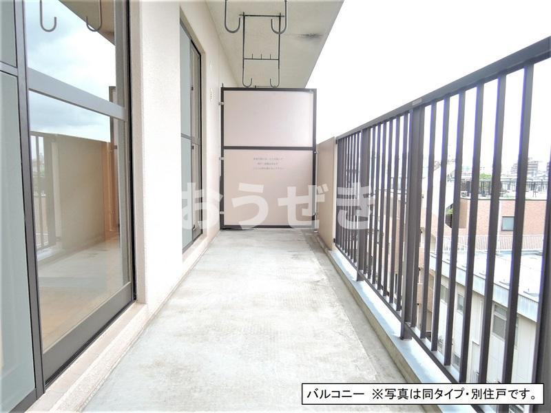 フロール川崎古市場　1番館のロビー
