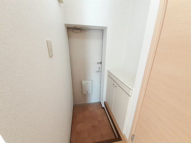 シャン　デ　パステーク　Ｂの玄関|収納もある玄関です