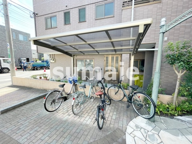JCのその他共用部分|屋根付き駐輪場です。