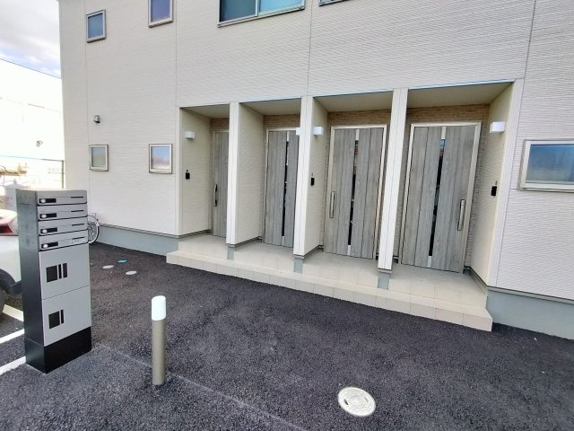 リーブルファイン南平野のエントランス