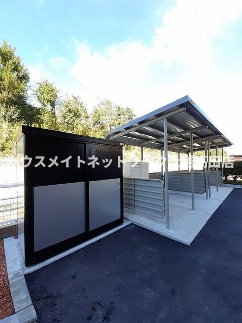 リ・フィラーレ　Ⅱのその他共用部分|敷地内ゴミステーション（民間回収）