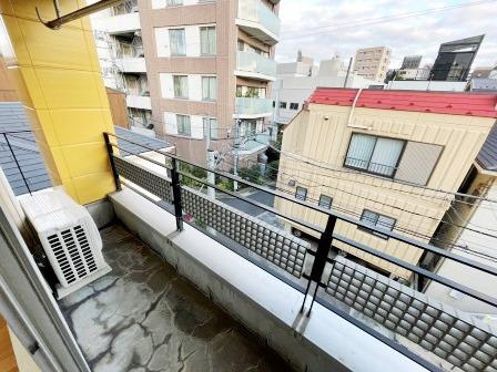戸井田マンションのバルコニー