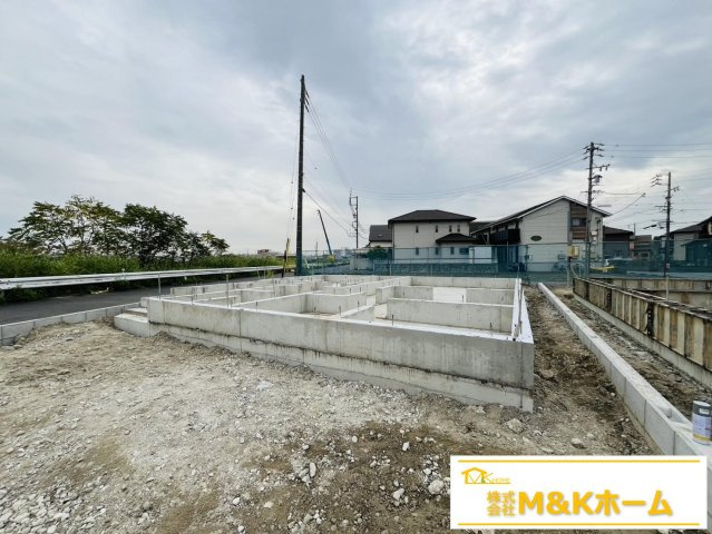 知多市寺本新町2丁目　全4棟　4号棟の外観|R8.10.6撮影　角地☆