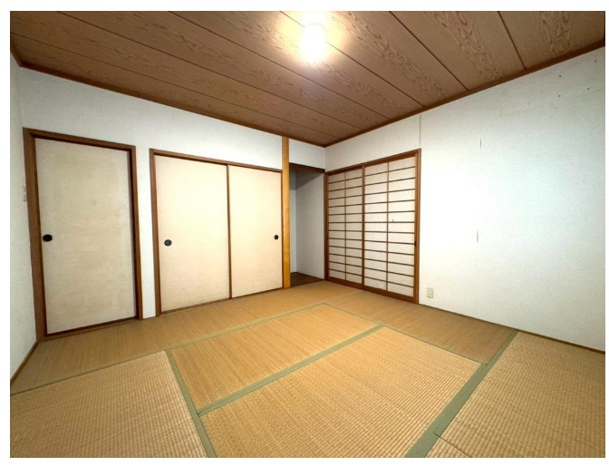 阪南市箱作　中古戸建の和室|ハウスクリーニング済