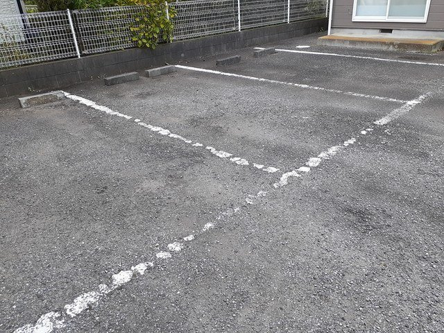 バード・ヒルＢの駐車場|駐車場です