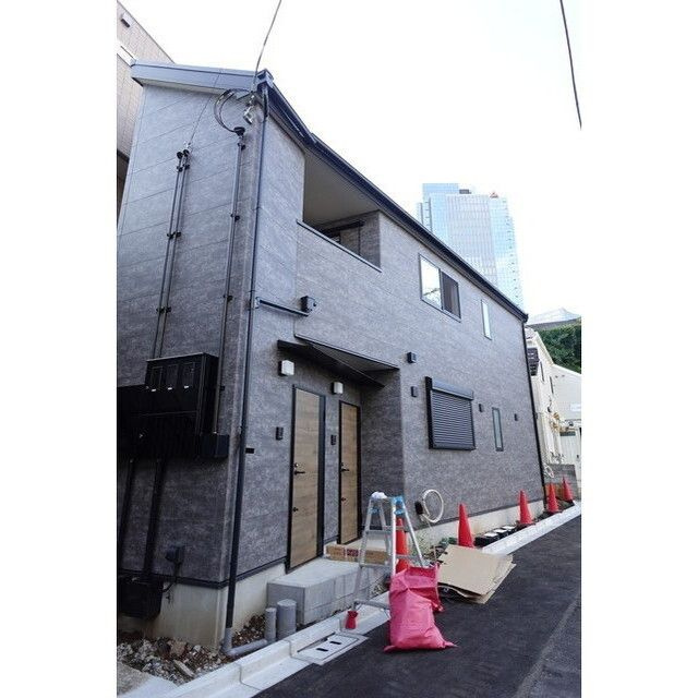 カノン中野坂上壱番館の外観