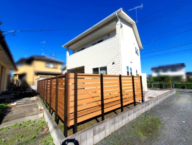 深谷市原郷　土地広々66坪超！　築8年の外観