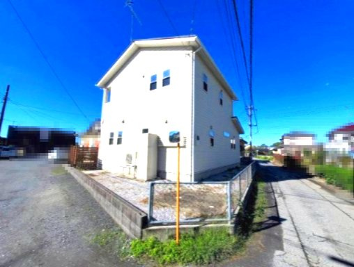 深谷市原郷　土地広々66坪超！　築8年の外観