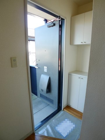 ドゥ・コパテル　Ｂの玄関