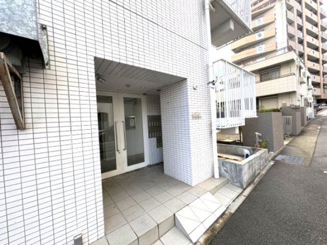 レシア六甲のエントランス