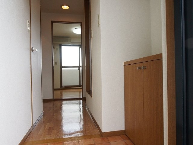 サンドミールの玄関