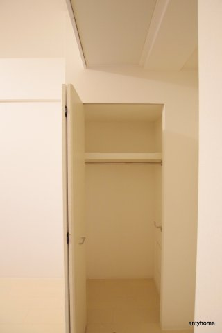 アプリーレ南森町　仲介手数料無料の収納