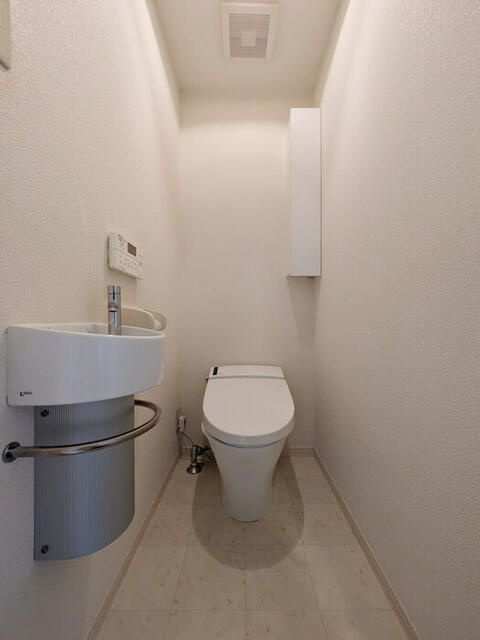 サンスクエア等々力のトイレ|ゆったりとした空間のトイレです