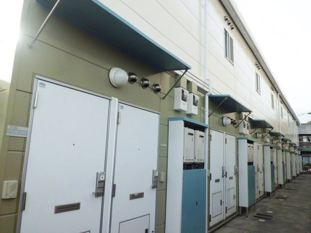 レオパレスプレミールの外観