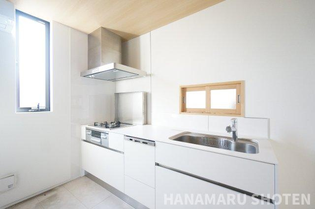 村田町貸家のキッチン|お電話でのご予約がスムーズです！