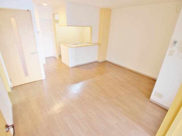 T-HOUSEの居間・リビング
