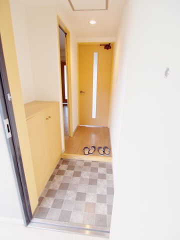 T-HOUSEの玄関