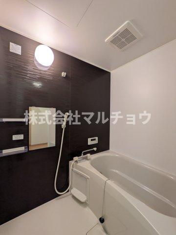 サンセットの浴室|コンパクトで使いやすいお風呂です