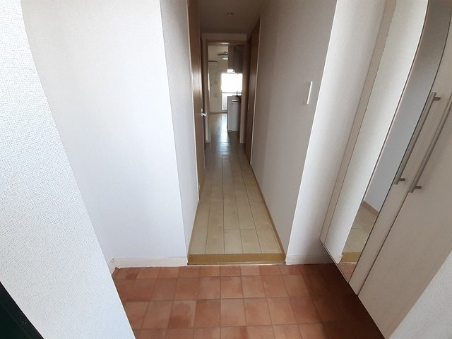 クレール姫路の玄関