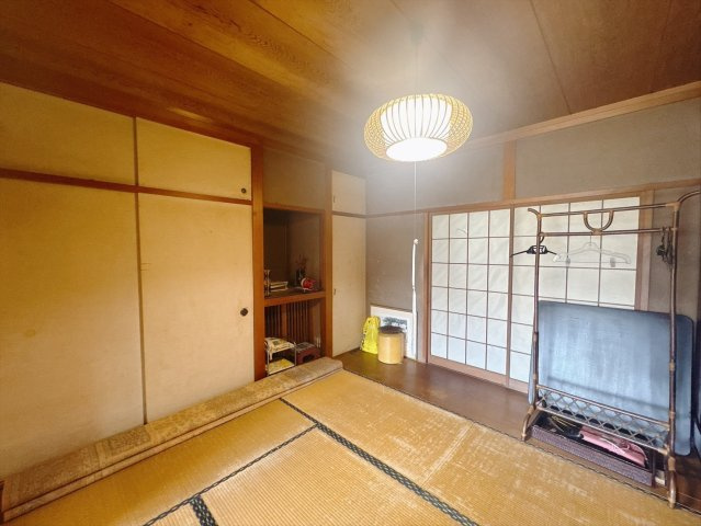 【中古戸建】高崎市稲荷台町の和室|■1階和室｜和室でしか味わえない畳ならではの香りや素材で和のやすらぎを感じてください♪休日はお子様とお昼寝するのにも最適です！
