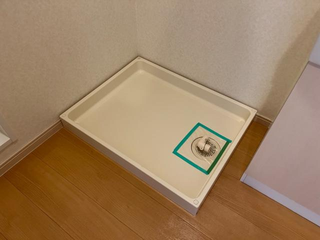 サンパレスのその他|洗濯機置場