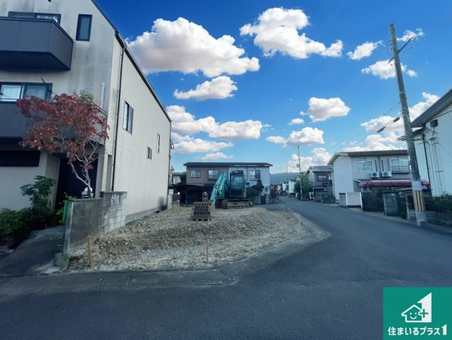 京都市西京区大枝西新林町　第1期　売土地の外観|周辺は落ち着いた街並みの住宅地！子育てがしやすい住環境です！現地でしかわからない事もございます。是非一度ご覧ください。