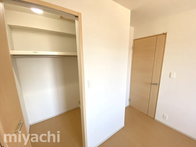 ヴェール　シェトワ花園の収納