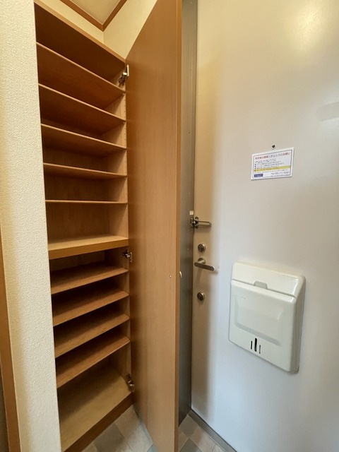 ベルメゾン常盤の玄関