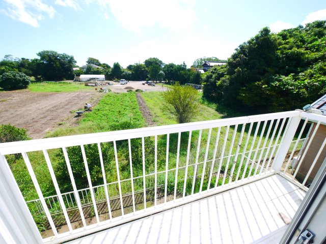 大網白里市四天木　中古戸建のバルコニー|ハウスクリーニング済み 駐車増設スペース有 オール電化 IHクッキング 大網海岸まで車約5分