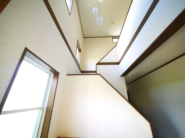 大網白里市四天木　中古戸建の玄関|ハウスクリーニング済み 駐車増設スペース有 オール電化 IHクッキング 大網海岸まで車約5分