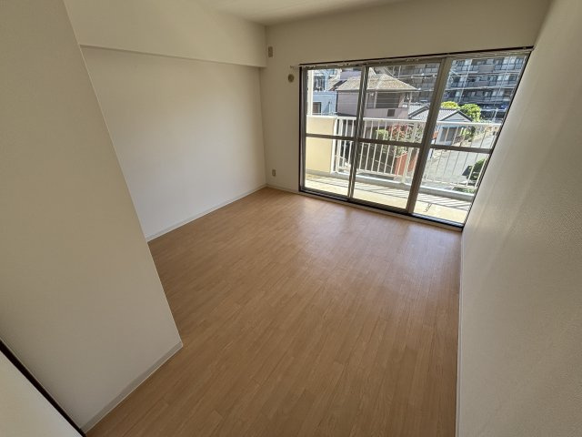 マンション　フジフィールドの寝室
