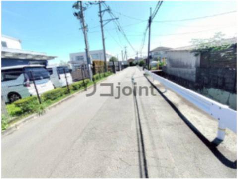 久留米市野中町1345‐１の前面道路含む現地写真