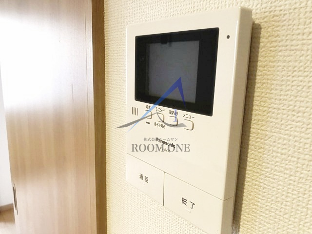 ボナールサトミ　Ⅱのセキュリティ|モニター付きインターホンです。